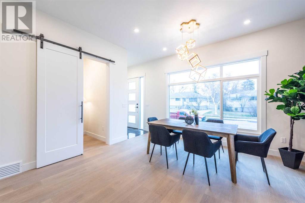 Single Family House for Sale in   Avenue SW Shaganappi Calgary 