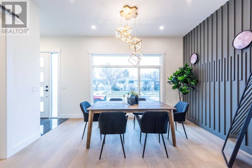 Single Family House for Sale in   Avenue SW Shaganappi Calgary 