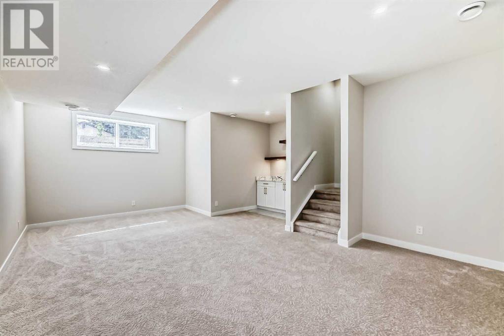Single Family House for Sale in   Street NW Bowness Calgary 
