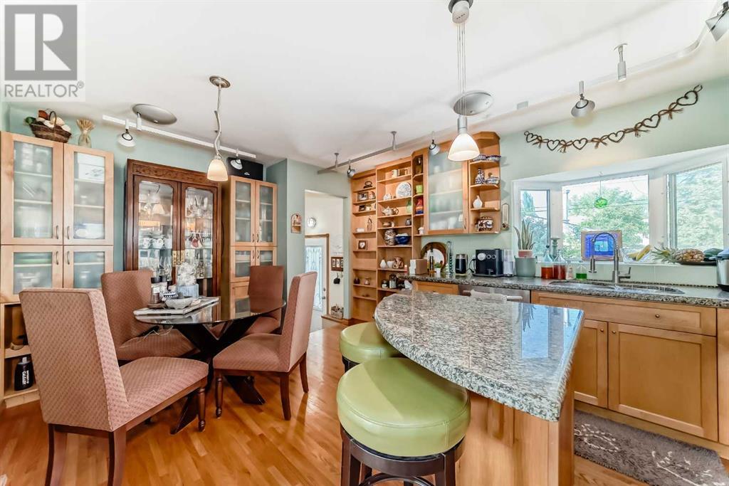 Single Family House Bungalow for Sale in  Windermere Road SW Wildwood Calgary 