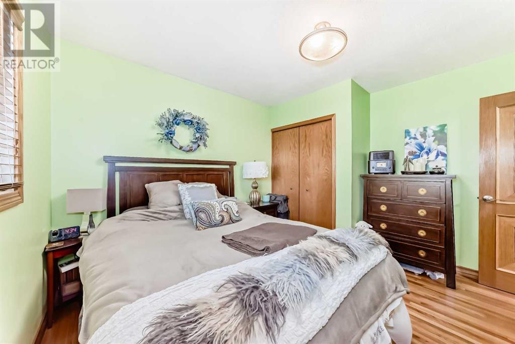 Single Family House Bungalow for Sale in  Windermere Road SW Wildwood Calgary 