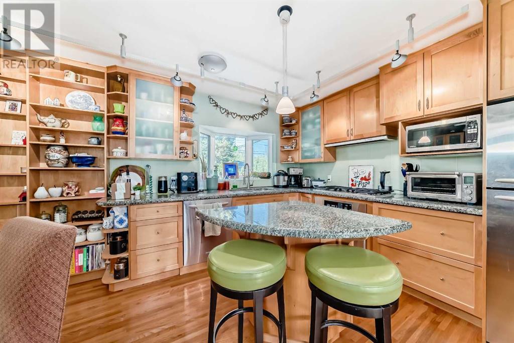 Single Family House Bungalow for Sale in  Windermere Road SW Wildwood Calgary 