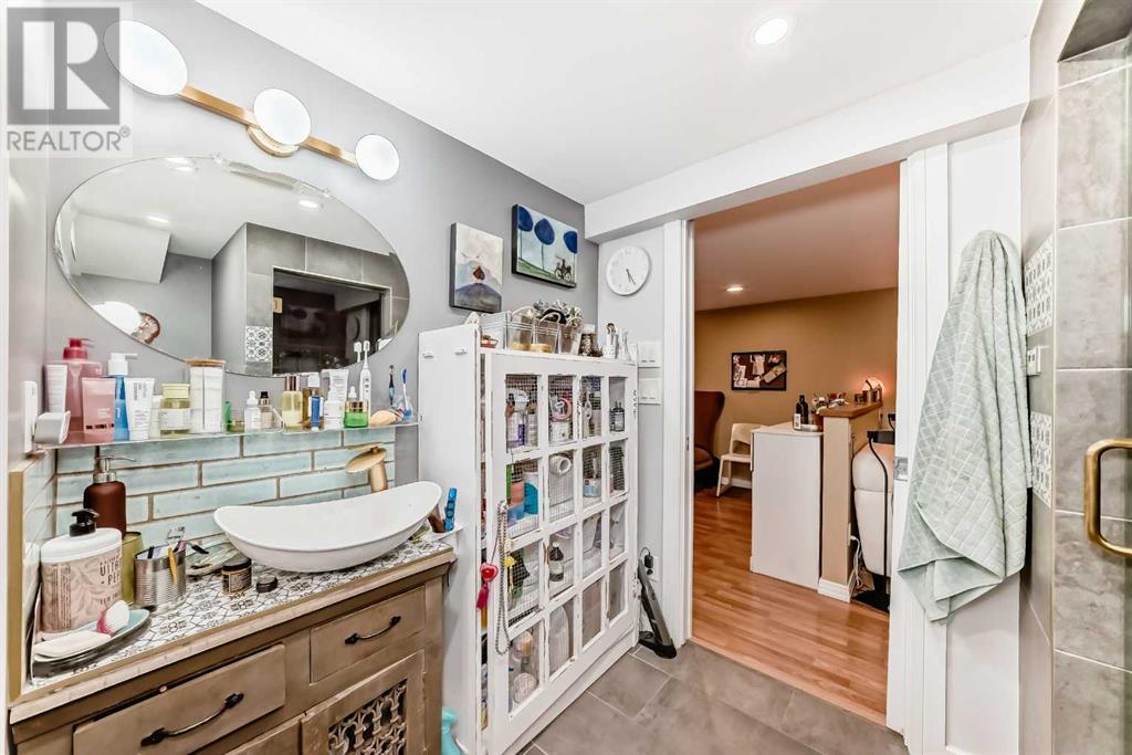 Single Family House Bungalow for Sale in  Windermere Road SW Wildwood Calgary 