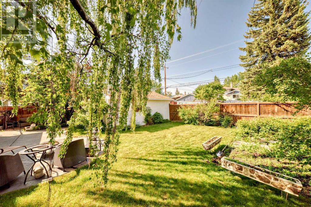 Single Family House Bungalow for Sale in  Windermere Road SW Wildwood Calgary 
