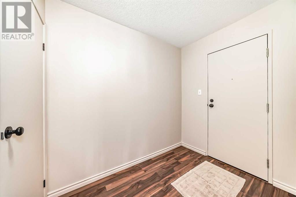 213, 617 56 Avenue SW, Calgary, Alberta
