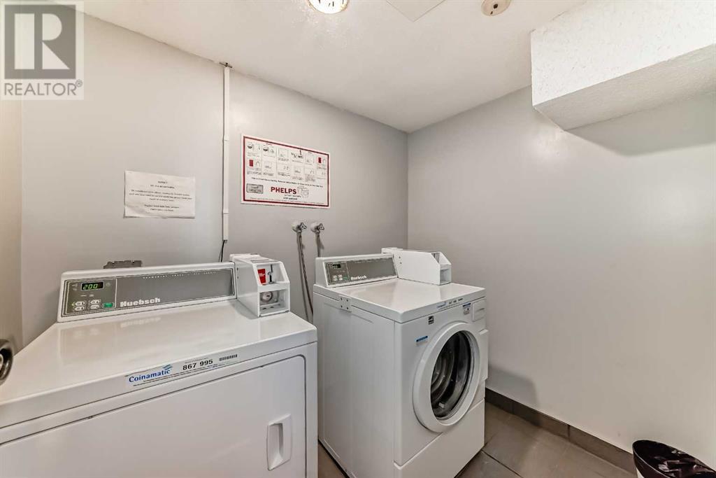 Single Family House for Sale in    Avenue SW Windsor Park Calgary 