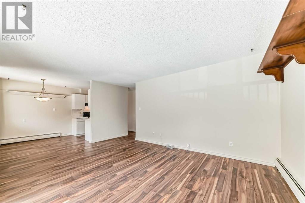 Single Family House for Sale in    Avenue SW Windsor Park Calgary 