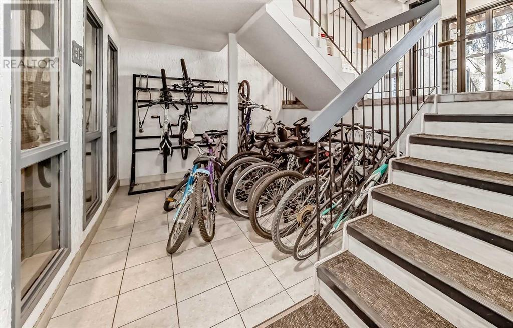 Single Family House for Sale in    Avenue SW Windsor Park Calgary 