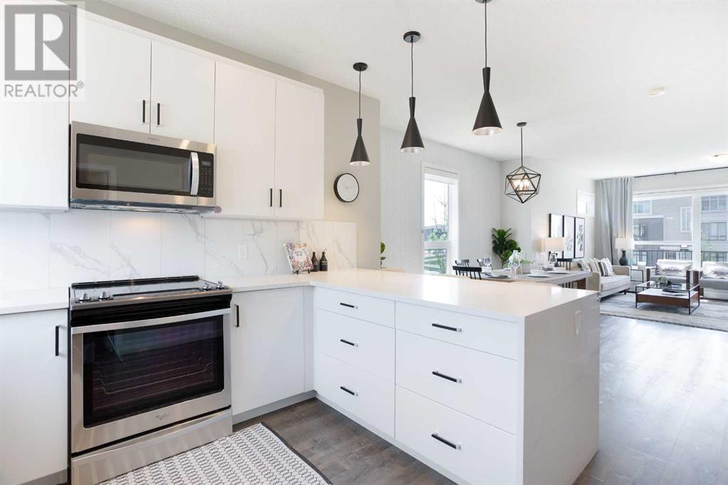 Photo 5 of 896 Belmont Drive Sw, Calgary AB