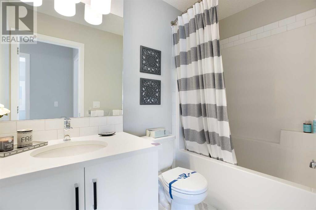 Photo 24 of 896 Belmont Drive Sw, Calgary AB