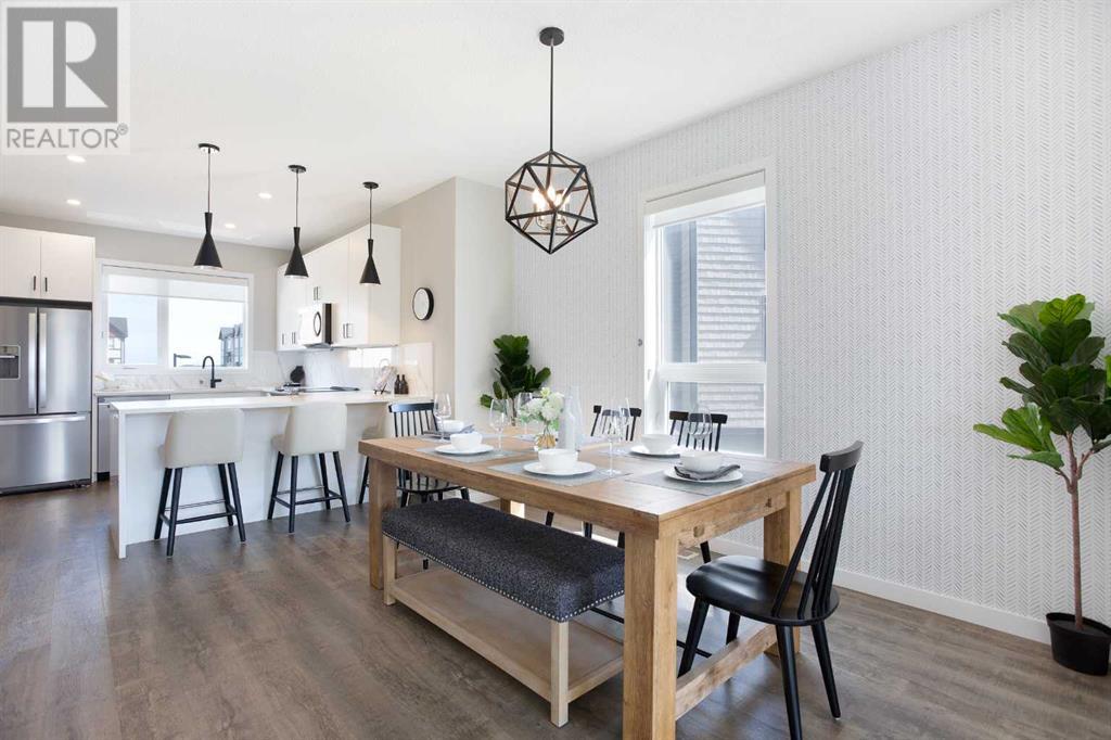 Photo 7 of 896 Belmont Drive Sw, Calgary AB