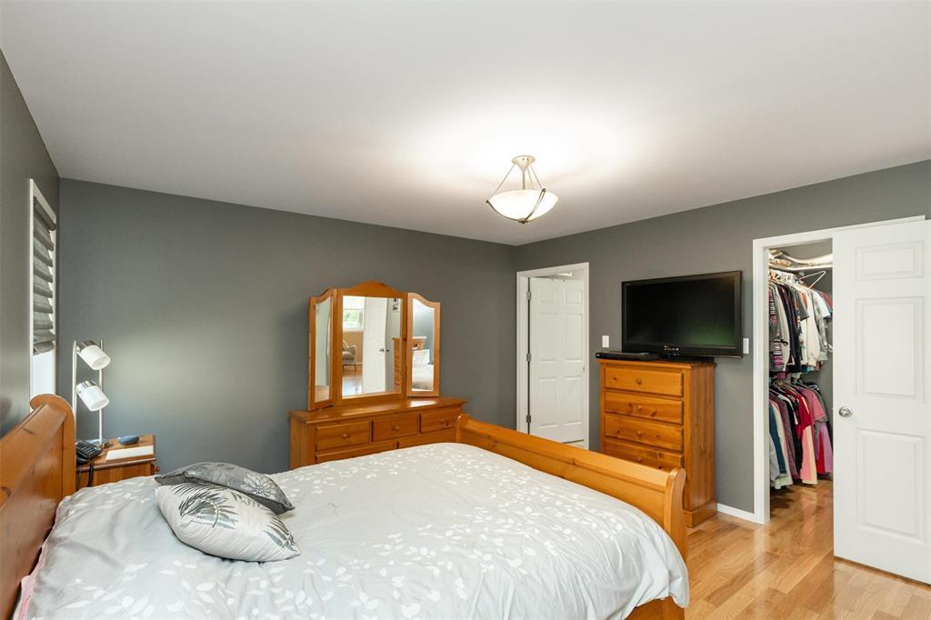 Photo 2 of 814 Fifth Street N, Beausejour MB