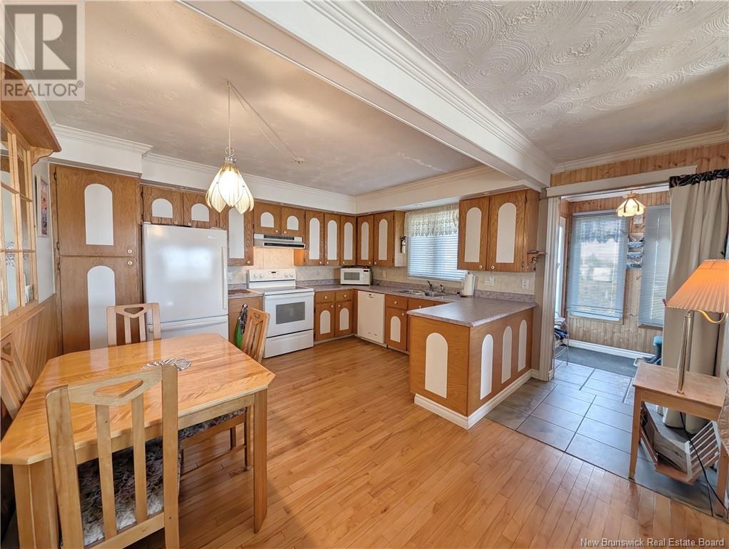 Photo 4 of 52 Rue Blanchard, Maisonnette NB