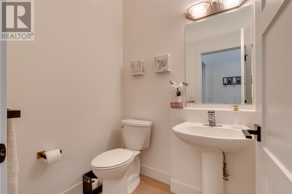 Single Family House Bungalow for Sale in  Signal Hill Drive SW Signal Hill Calgary 