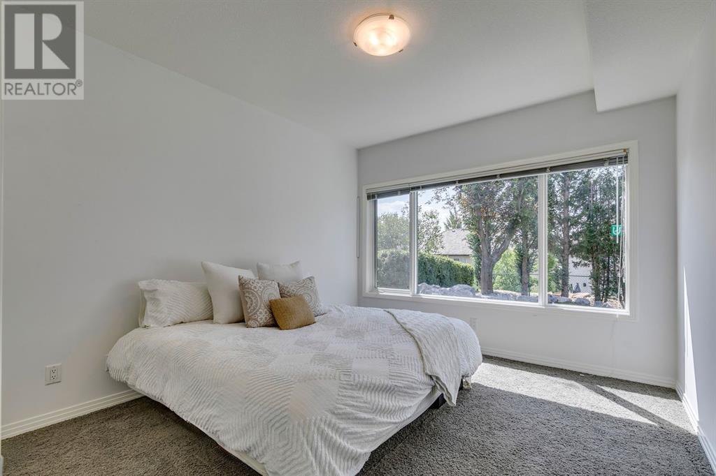 Single Family House Bungalow for Sale in  Signal Hill Drive SW Signal Hill Calgary 