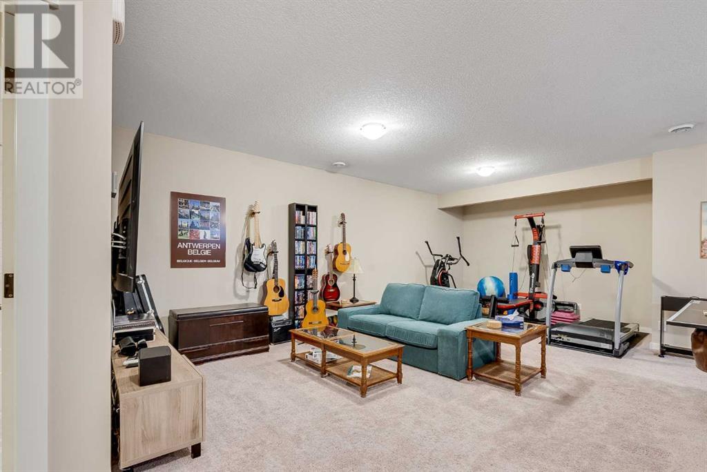 Single Family House for Sale in  Nolancrest Heights NW Nolan Hill Calgary 