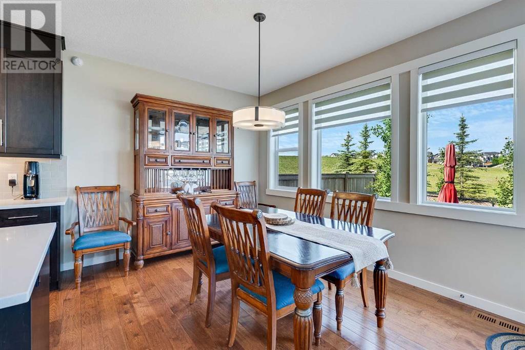 Single Family House for Sale in  Nolancrest Heights NW Nolan Hill Calgary 