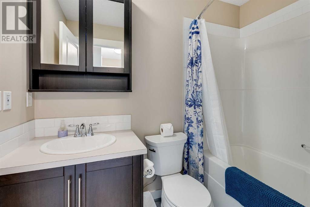 Single Family House for Sale in  Nolancrest Heights NW Nolan Hill Calgary 
