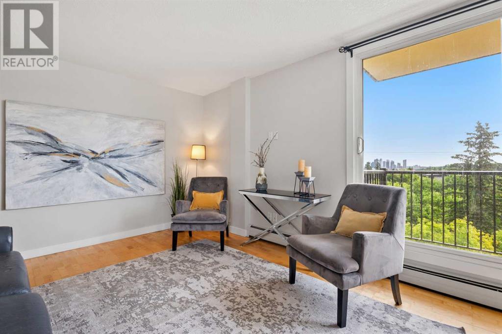 Single Family House for Sale in   A Street SW Bankview Calgary 