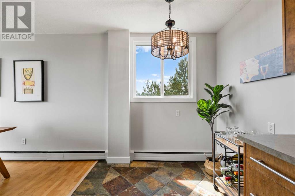 Single Family House for Sale in   A Street SW Bankview Calgary 