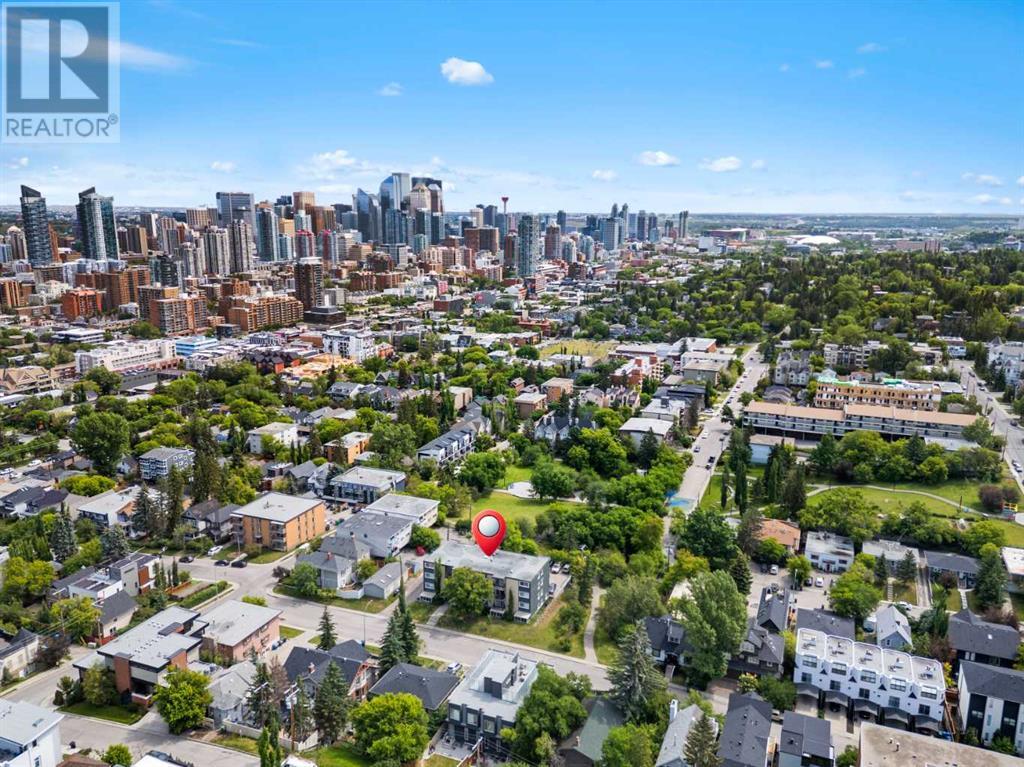 Single Family House for Sale in   A Street SW Bankview Calgary 