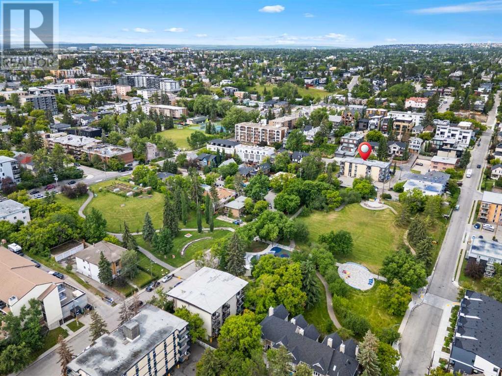 Single Family House for Sale in   A Street SW Bankview Calgary 