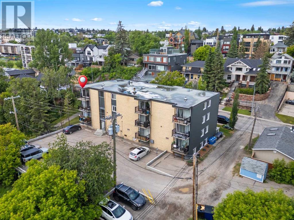 Single Family House for Sale in   A Street SW Bankview Calgary 