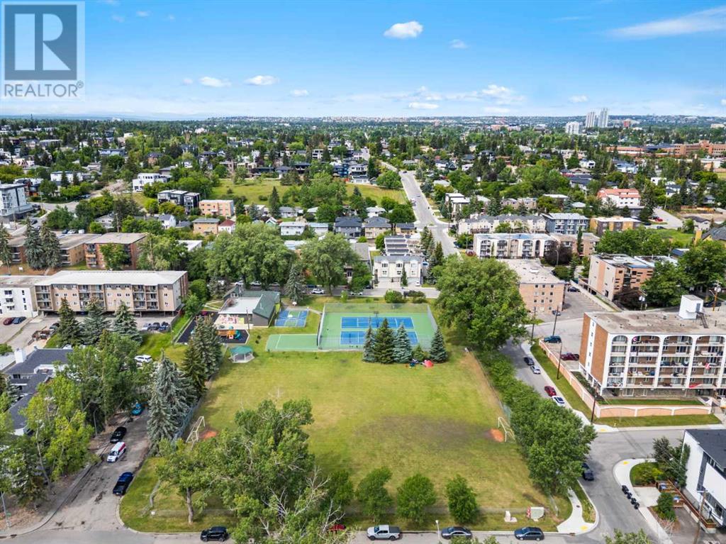 Single Family House for Sale in   A Street SW Bankview Calgary 