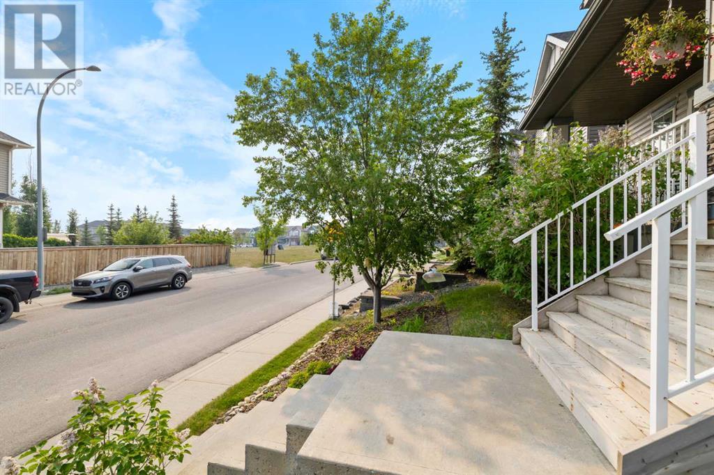 Single Family House for Sale in  Nolanfield Way NW Nolan Hill Calgary 