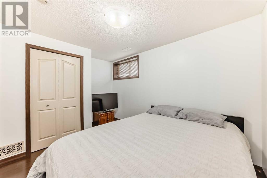 Single Family House for Sale in  Bridlewood Road SW Bridlewood Calgary 