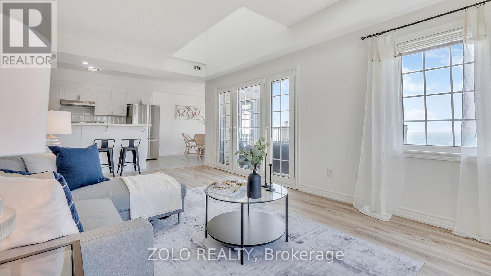 Photo 22 of 301 395 Lakebreeze Drive, Clarington ON