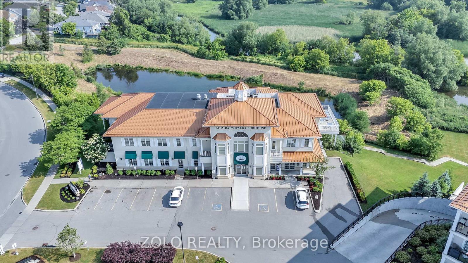 Photo 42 of 301 395 Lakebreeze Drive, Clarington ON