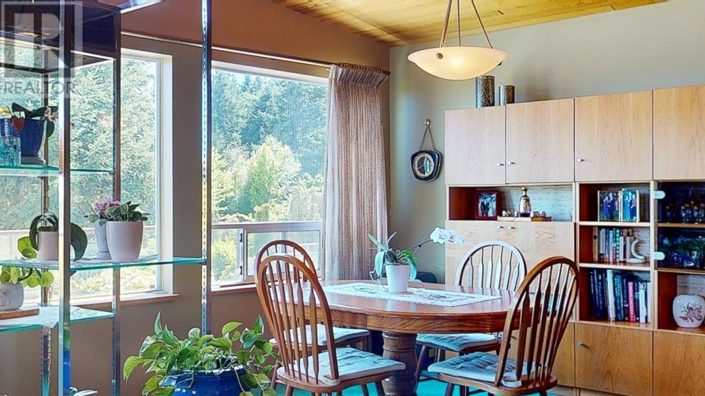 4377 MARBLE ROAD, Sechelt