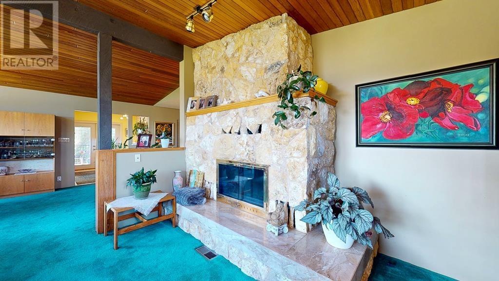 4377 MARBLE ROAD, Sechelt