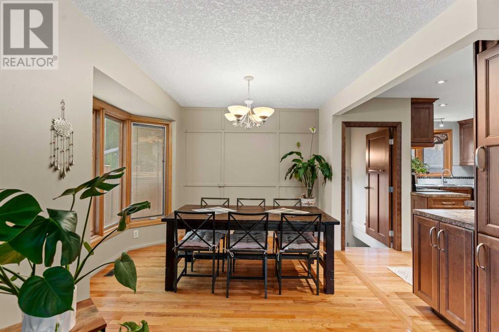 Single Family House Bungalow for Sale in  Granlea Place SW Glendale Calgary 