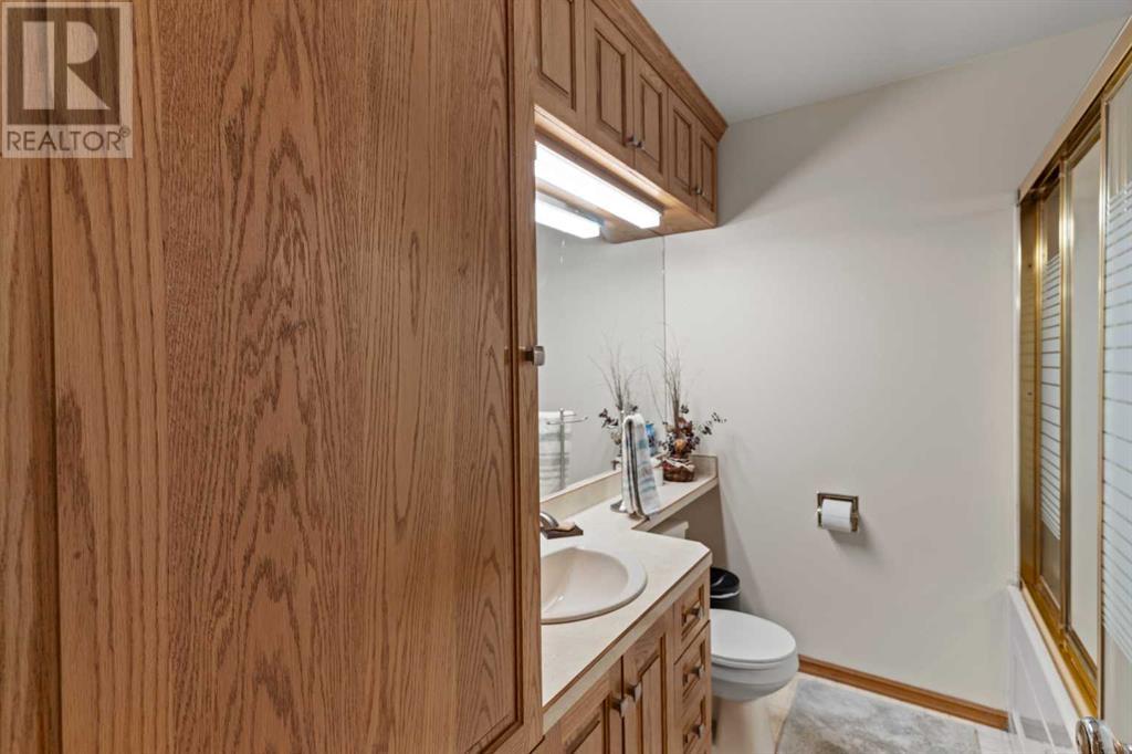 Single Family House Bungalow for Sale in  Granlea Place SW Glendale Calgary 