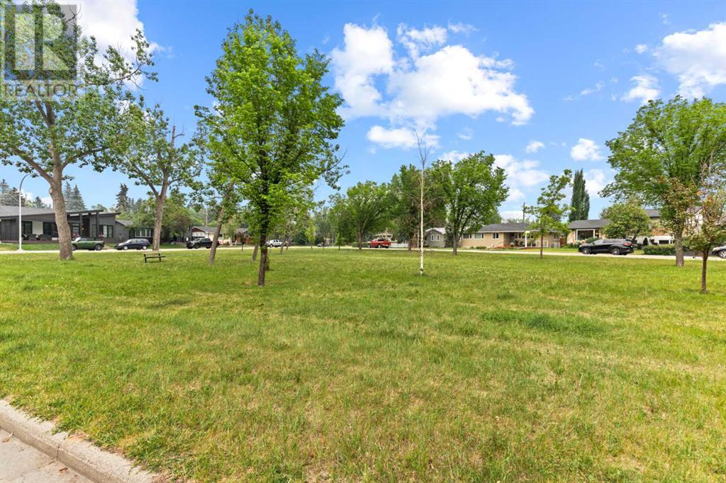 Single Family House Bungalow for Sale in  Granlea Place SW Glendale Calgary 