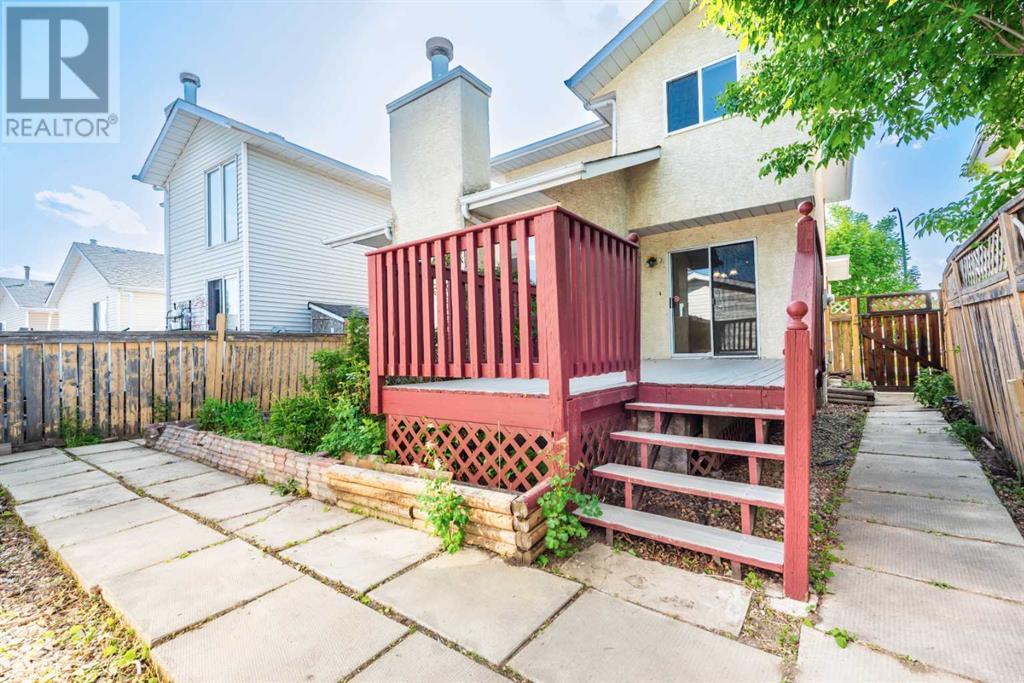 Single Family House for Sale in  Erin Woods Drive SE Erin Woods Calgary 
