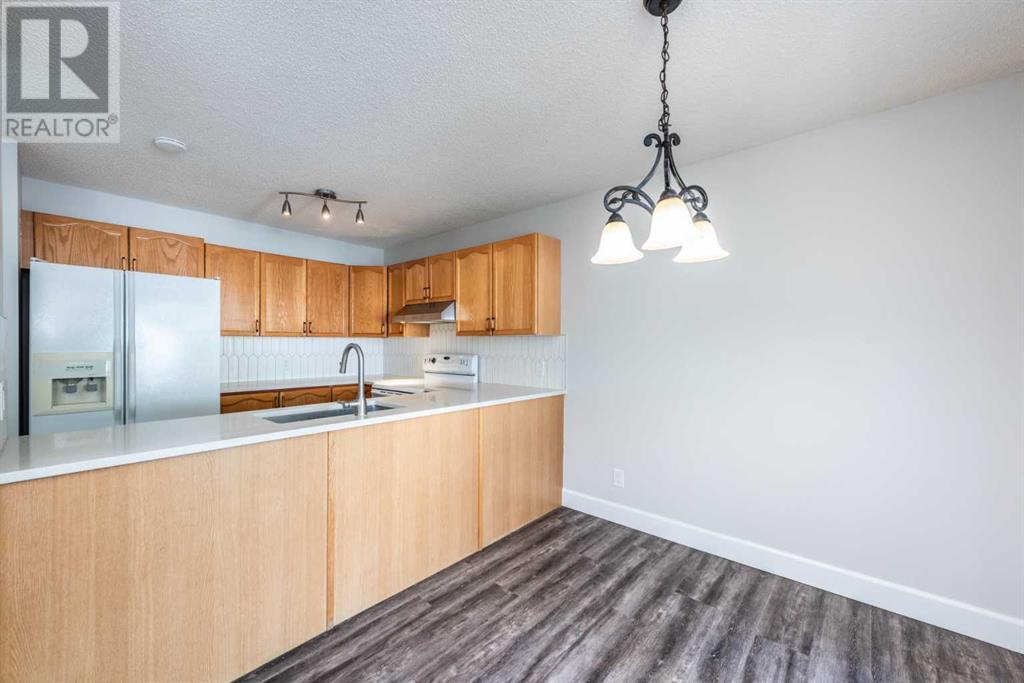 Single Family House for Sale in  Erin Woods Drive SE Erin Woods Calgary 