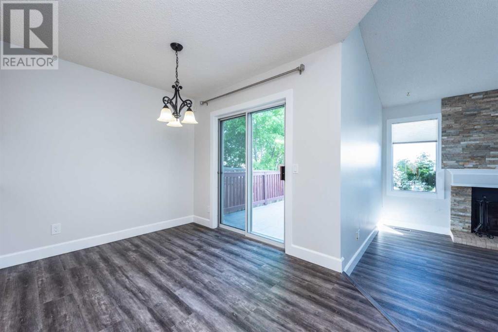Single Family House for Sale in  Erin Woods Drive SE Erin Woods Calgary 