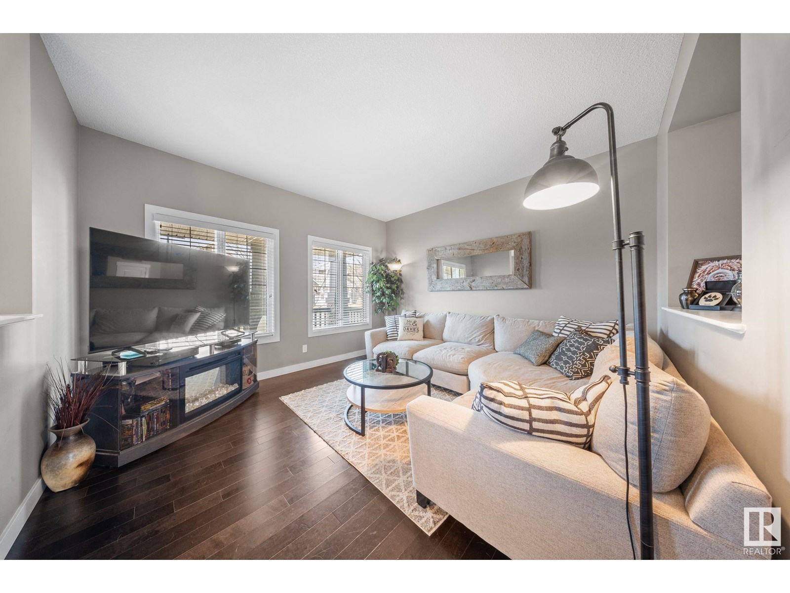 Photo 5 of 8107 224 St Nw Nw, Edmonton AB