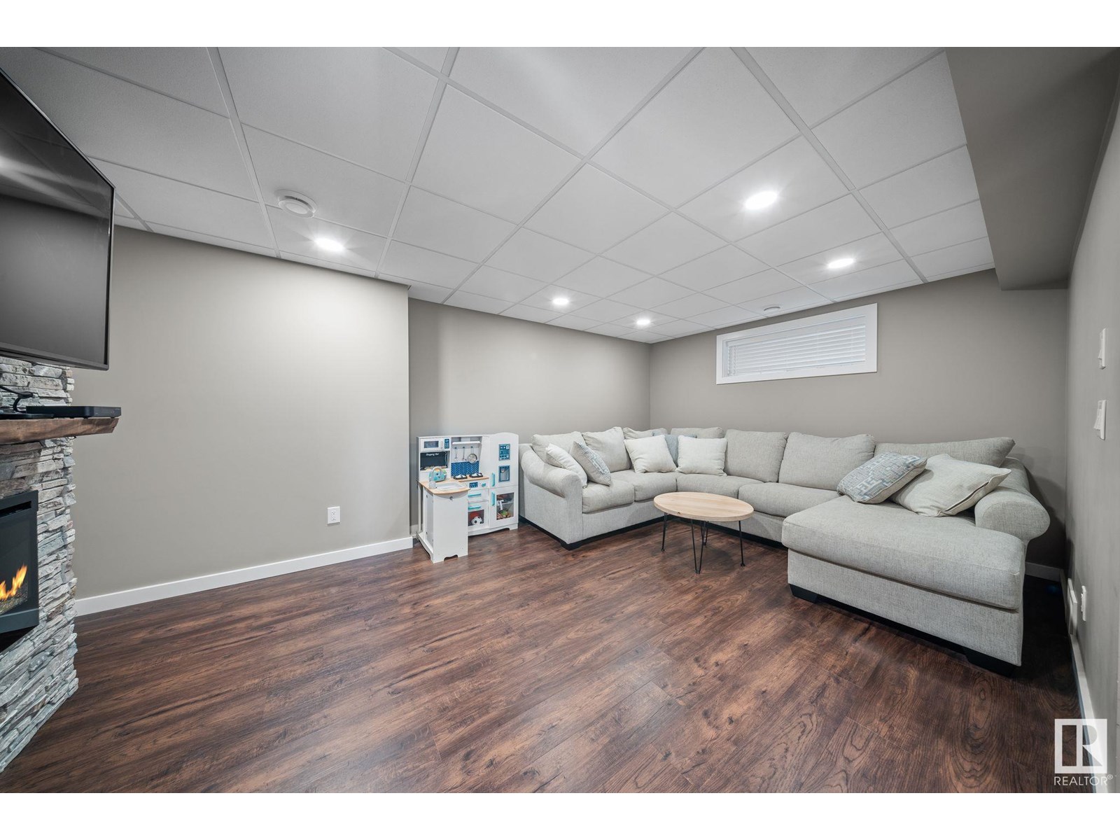 Photo 32 of 8107 224 St Nw Nw, Edmonton AB