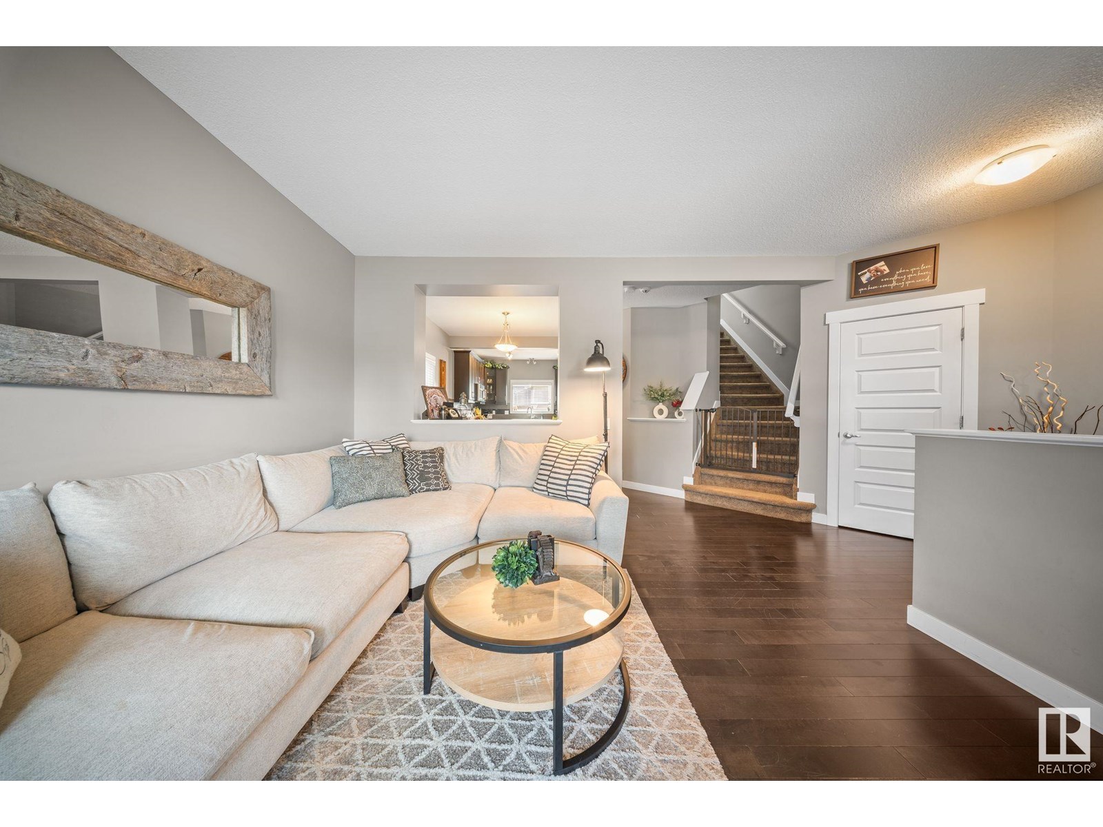 Photo 8 of 8107 224 St Nw Nw, Edmonton AB