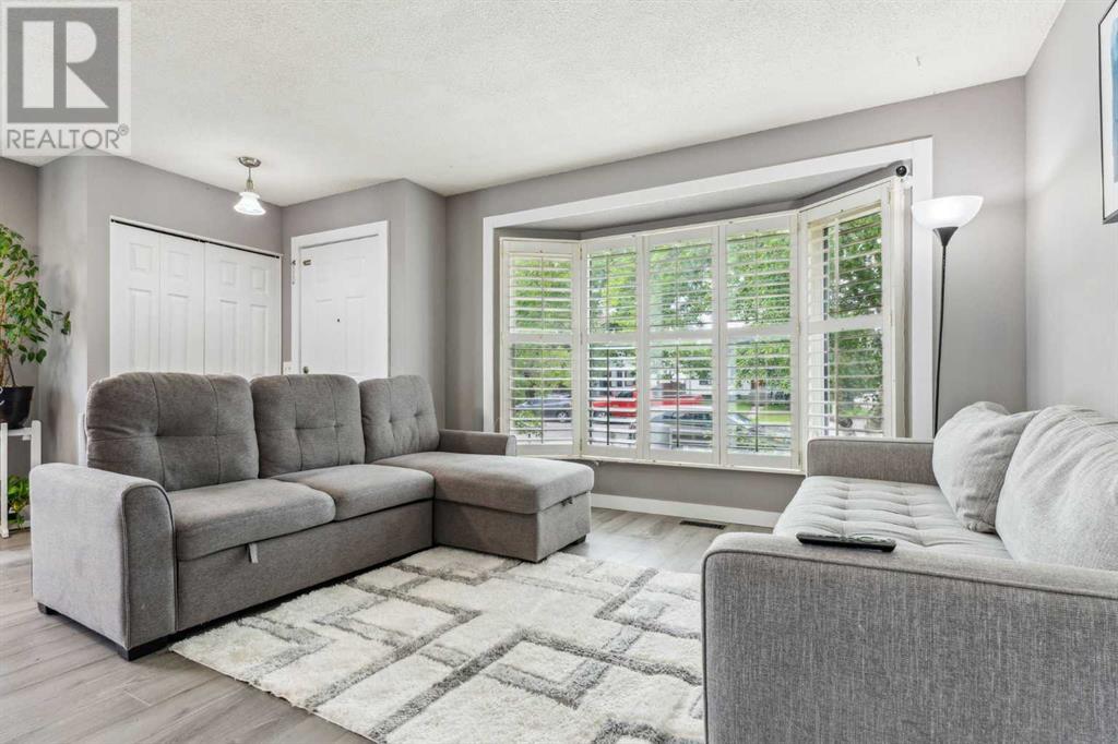 Single Family House 4 Level for Sale in  Tararidge Drive NE Taradale Calgary 
