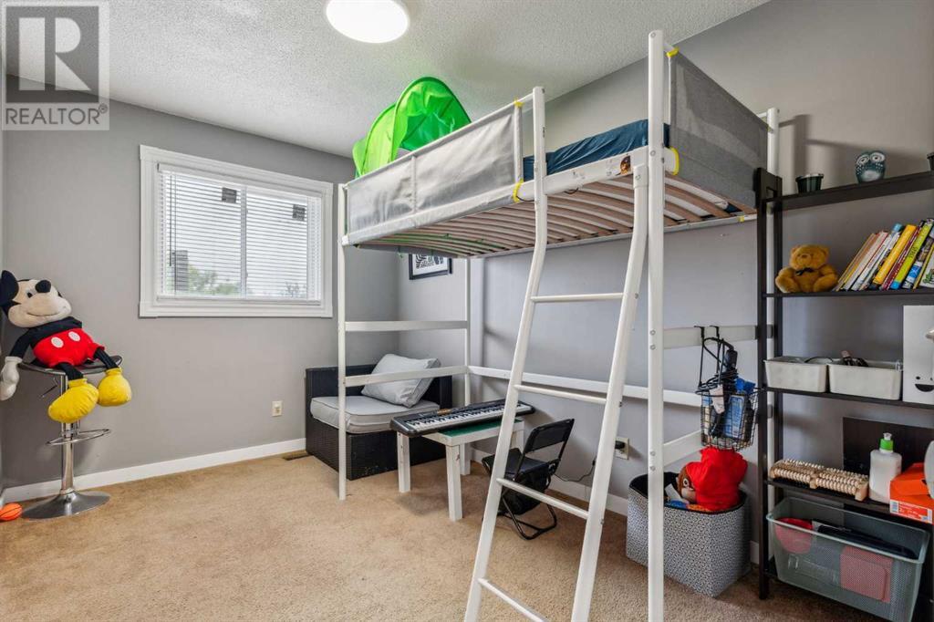 Single Family House 4 Level for Sale in  Tararidge Drive NE Taradale Calgary 