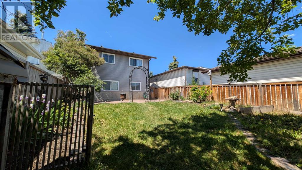 Single Family House 4 Level for Sale in  Tararidge Drive NE Taradale Calgary 