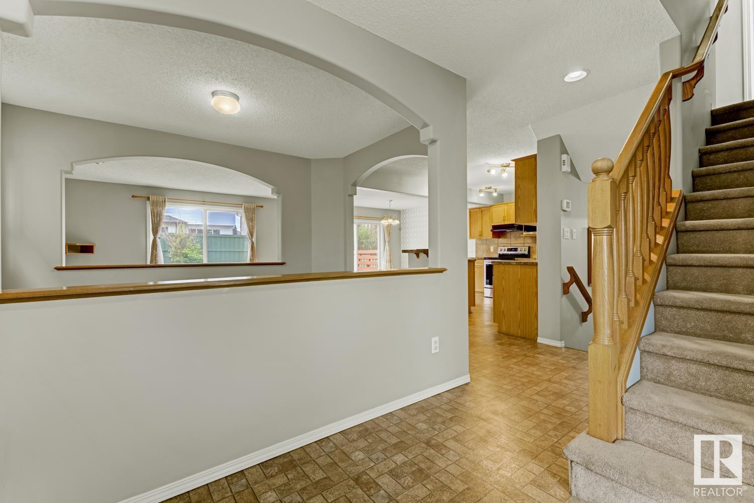 Photo 75 of 2591 Hanna Cr Nw, Edmonton AB