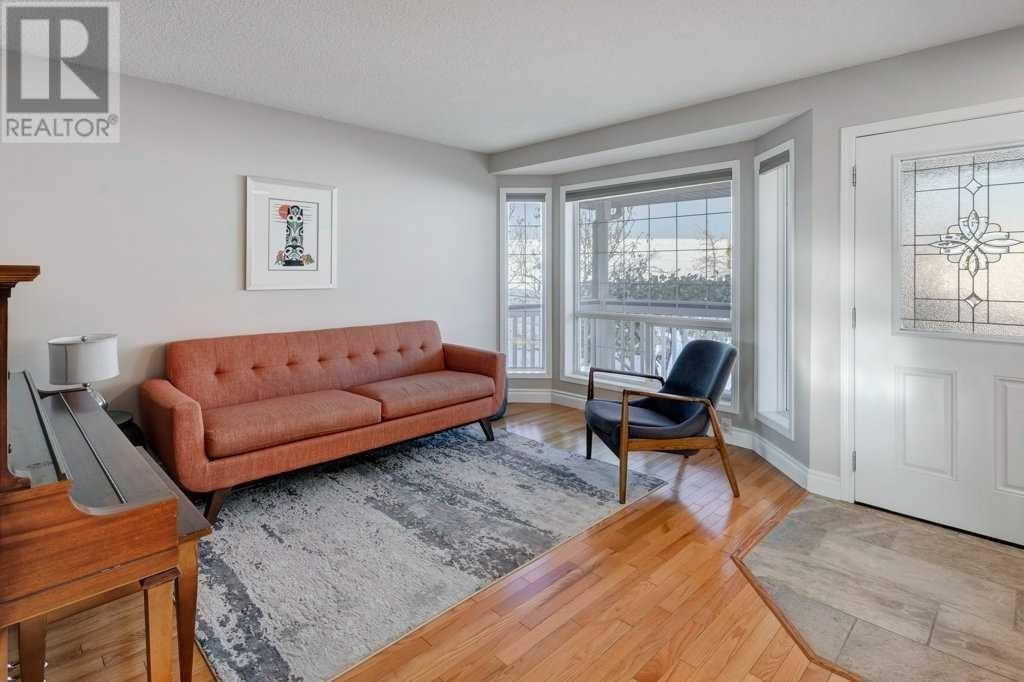Single Family House for Sale in  Hidden Hills Road NW Hidden Valley Calgary 