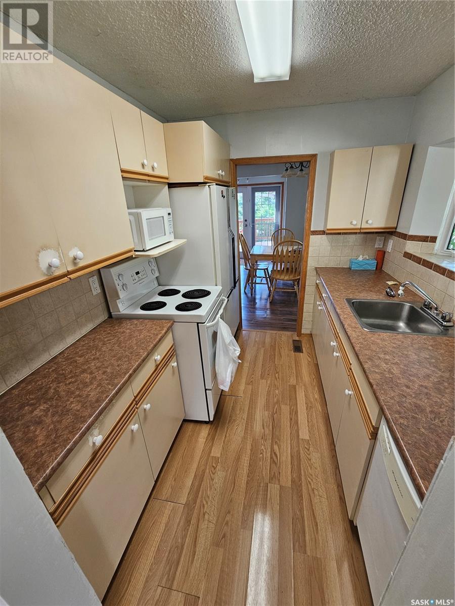 Photo 7 of 108 Briere Drive, Regina Beach SK
