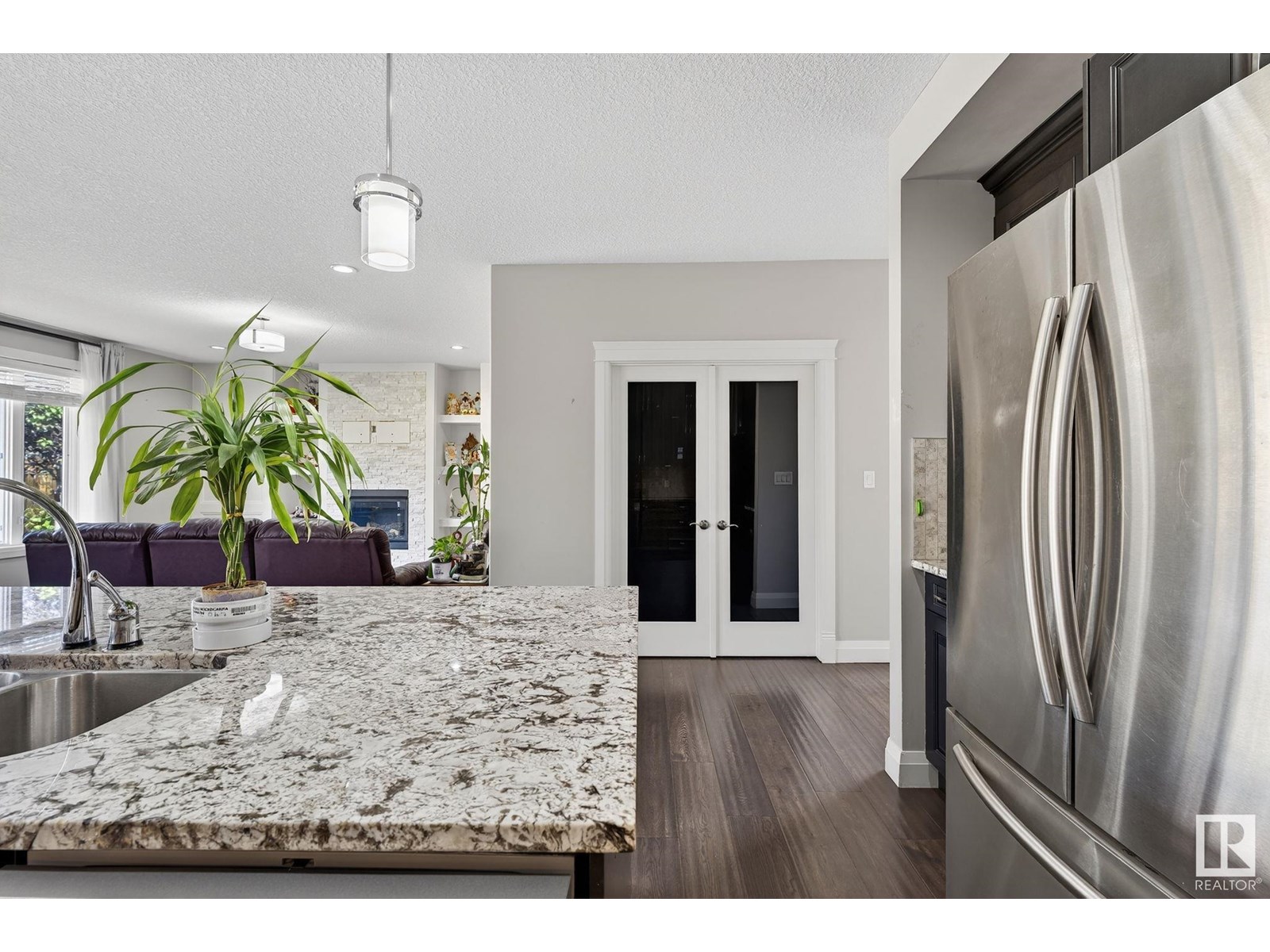 Photo 19 of 16268 137 St Nw, Edmonton AB